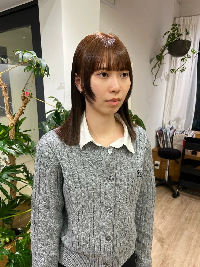 ミディアム ヘアカラー トリートメント 艶ベージュ/オリーブ カラー🫒airiのヘアスタイル
