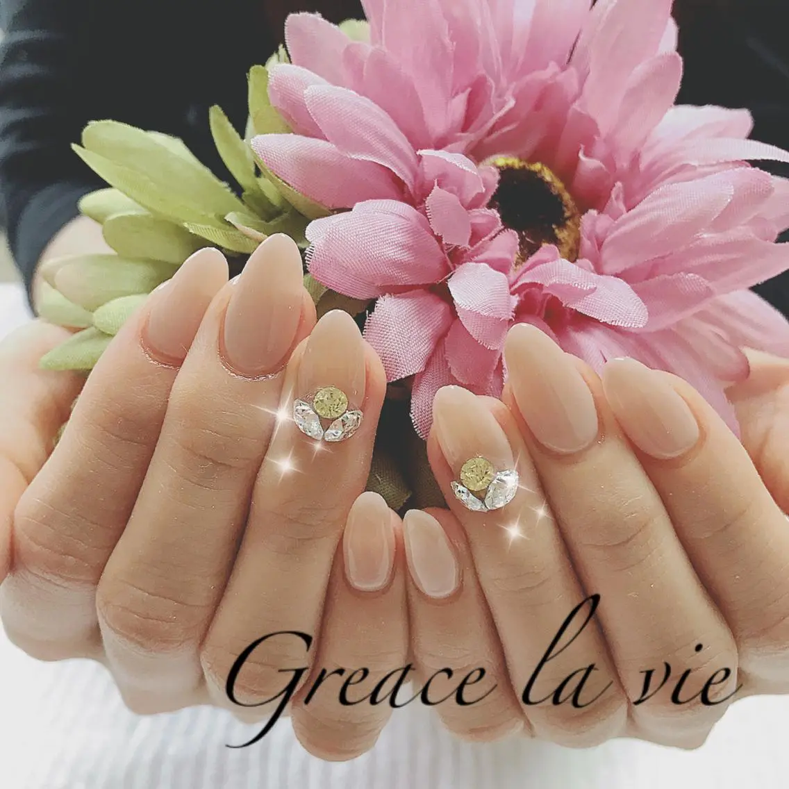 ロング カラー パーマ ネイル マツエク・マツパ Greace  la vieのネイルデザイン