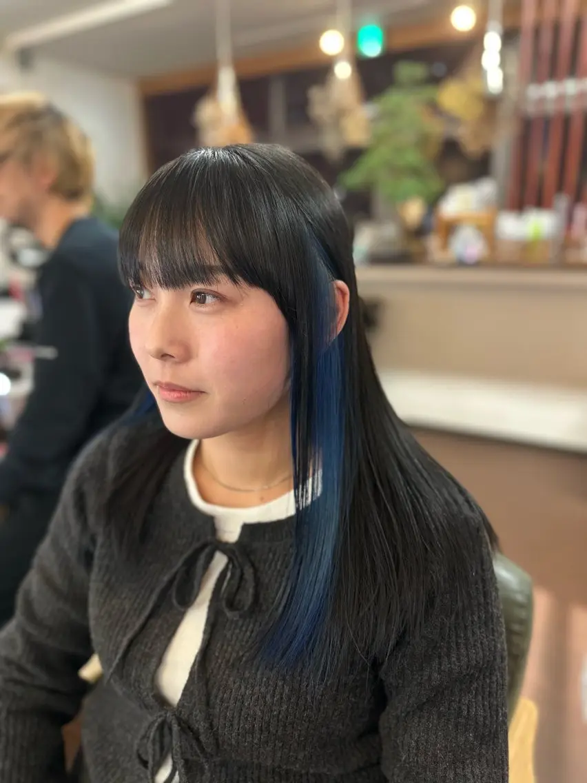 セミロング カラー ブルーカラー インナーカラー 💜推しインナー カラー/菊池柊真💜のヘアスタイル