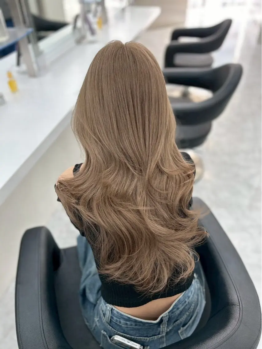 ロング カラー カット ヘアカラー パーマ 藍斗│モテ透明感× 顔周りレイヤー🫧のヘアスタイル