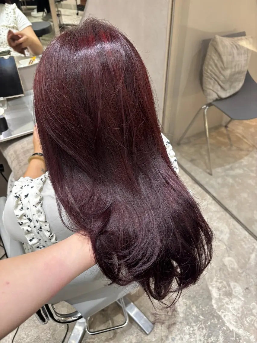 セミロング コトネ🫧 韓国風レイヤーカットのヘアスタイル