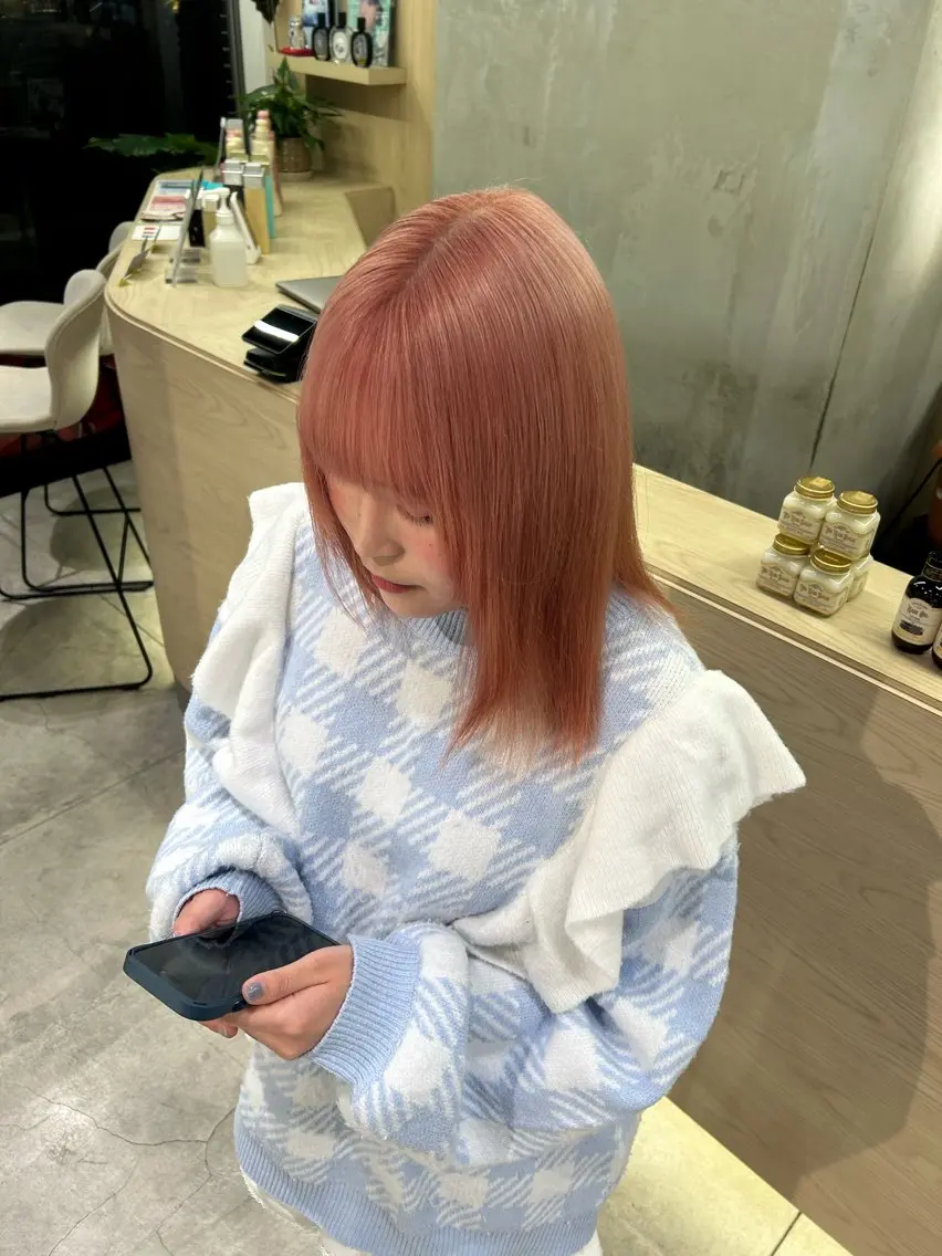 ミディアム カラー ベージュカラー ブリーチ ピンクカラー ピンクベージュ ヘアカラー 結衣/ 無料カットモデル🎀のヘアスタイル