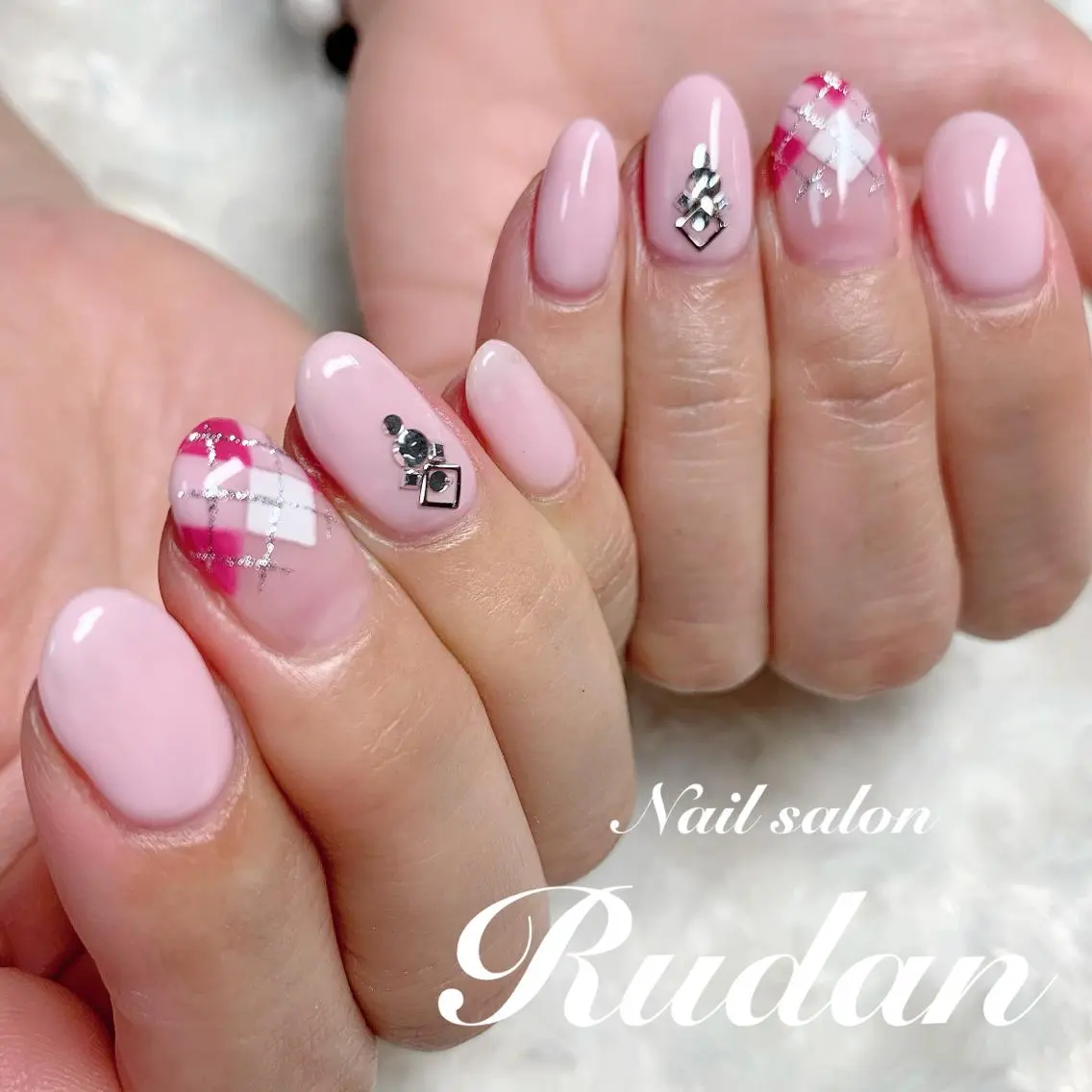 ネイル Nailsalon Rudanのネイルデザイン