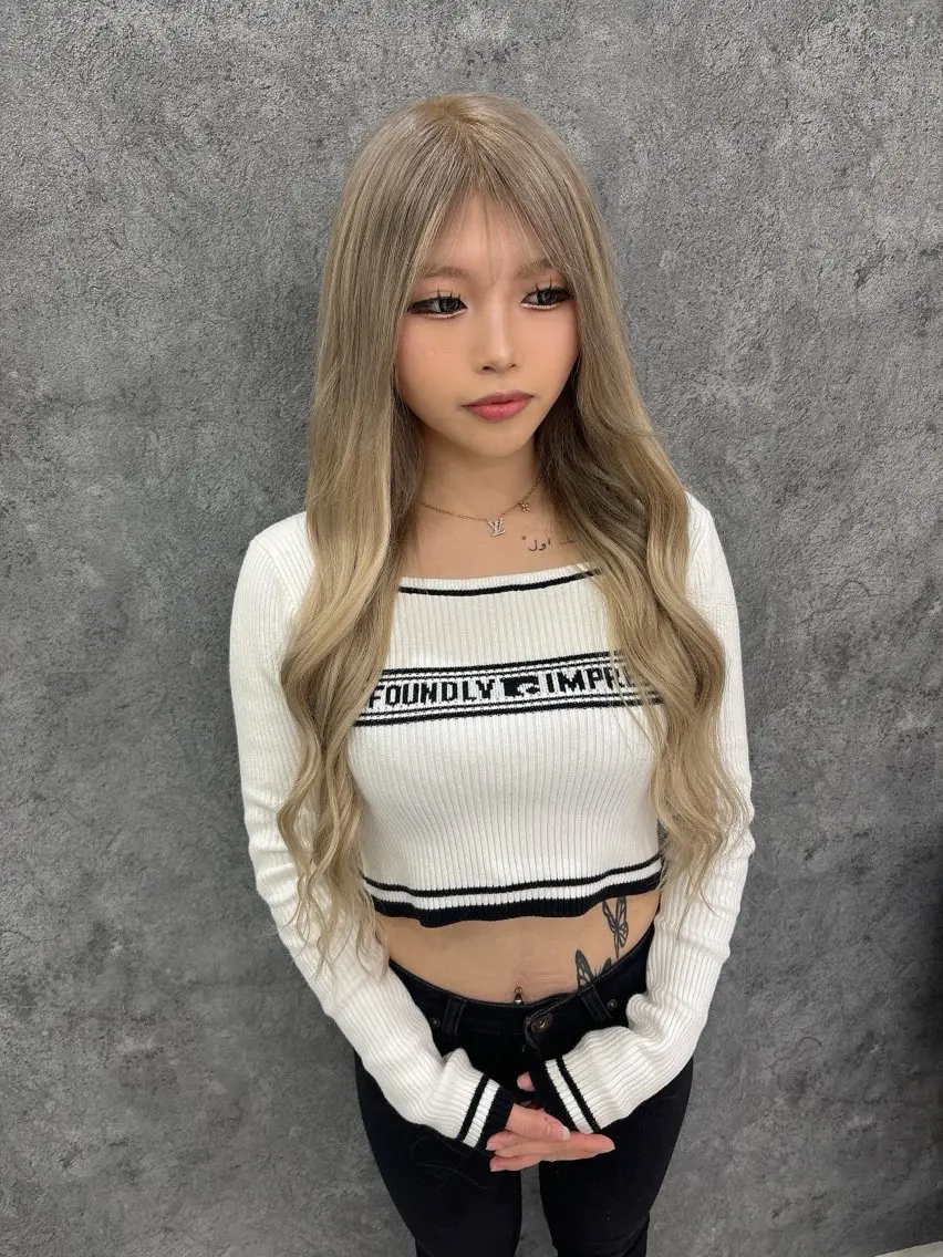 ロング カラー カット ヘアカラー エクステ 外れにくいエク💚 EST梅田TAKIのヘアスタイル