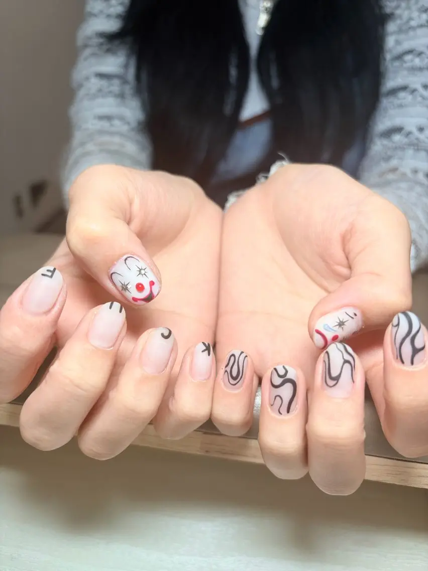 ネイル I pinknail 韓国風·持ち込み専門のネイルデザイン