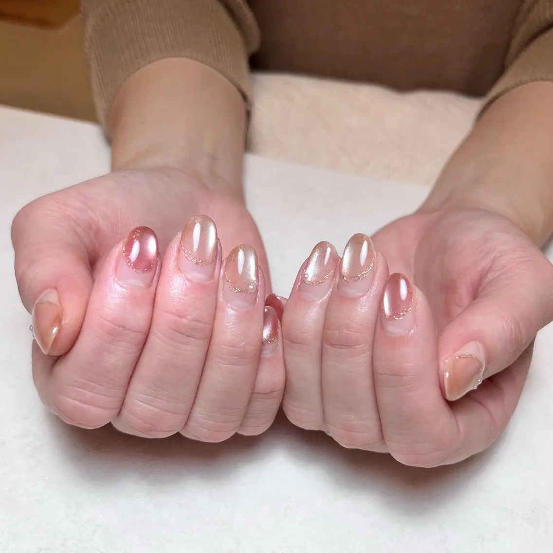 ネイル アートネイル 氷ネイル・うるうるネイル マグネットネイル ワンカラーネイル Nail Salon BELMUEのネイルデザイン