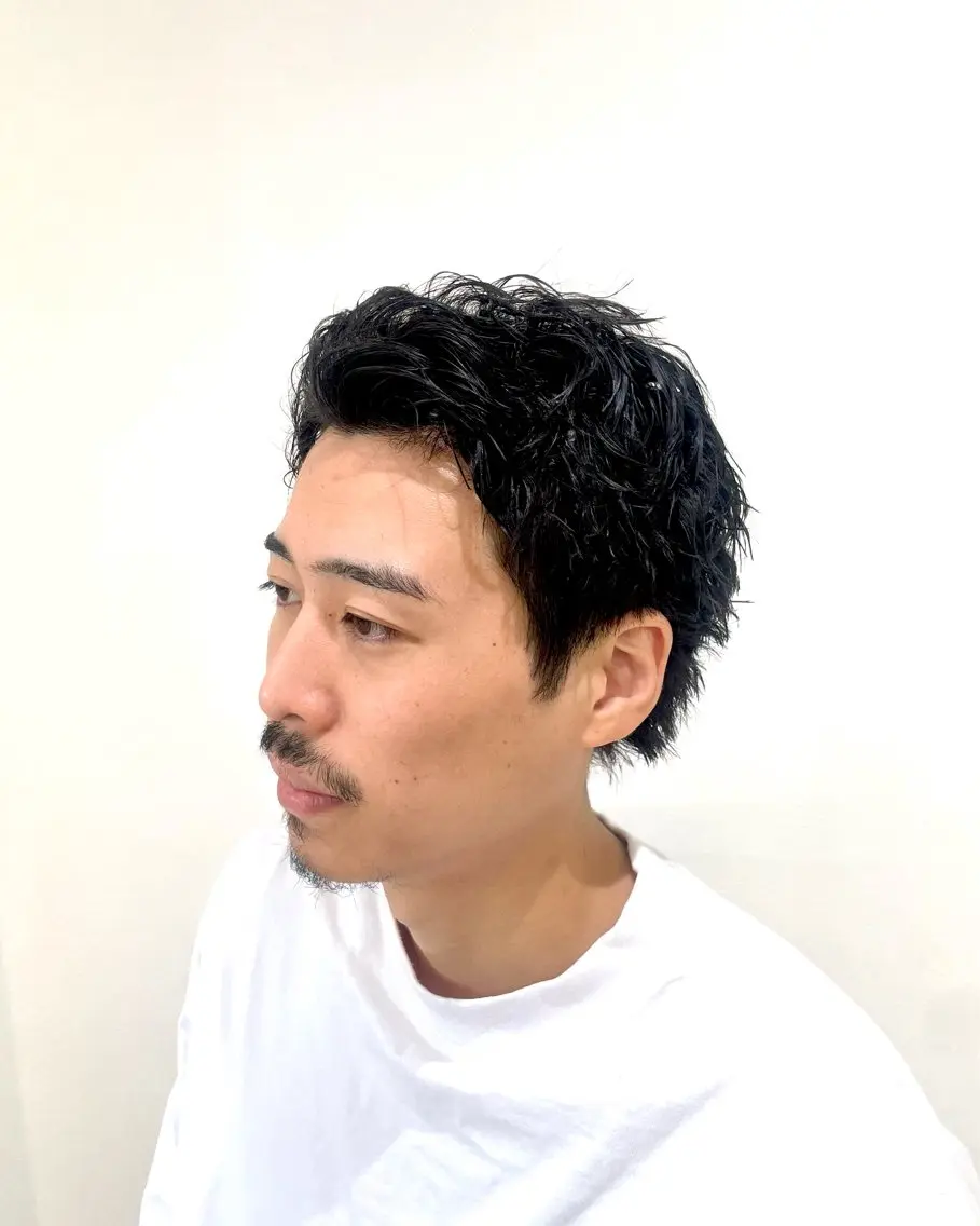 ショート パーマ メンズ ビジネス メンズパーマ スパイキーショート 刈り上げ ショートヘア カット ヘッドスパ メンズ支持率No.1 /大船メンズパーマのヘアスタイル