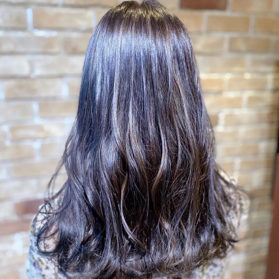 カラー 🦄Re.ly代表 灰野壮🦄のヘアスタイル