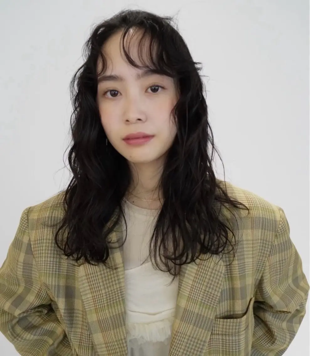 パーマ ヘアカラー トリートメント yoshihama sumireのヘアスタイル
