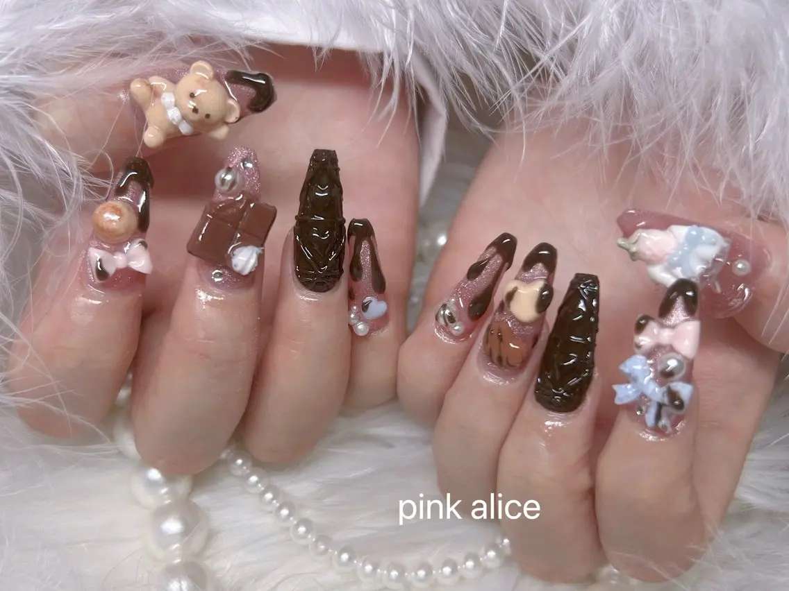 ネイル nail salon Pink Aliceのネイルデザイン