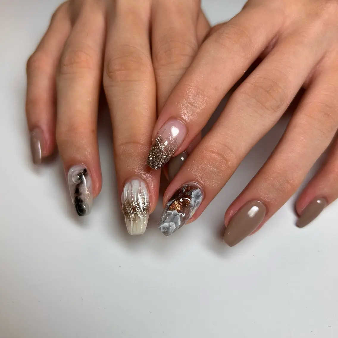 ネイル ニュアンスネイル ハンドネイル 恒川 みなみのネイルデザイン