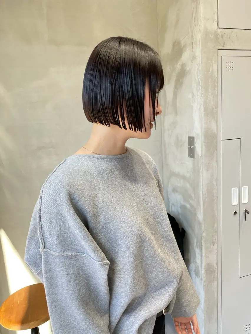 🌼平日限定価格🌼             【似合わせカット + 透明感カラー + キューティクル補修トリートメント】の写真