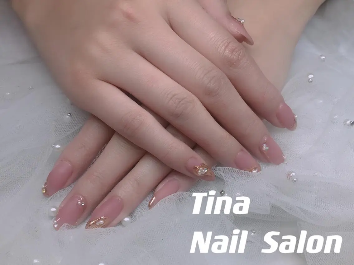 ネイル Tinaネイル 難波のネイルデザイン