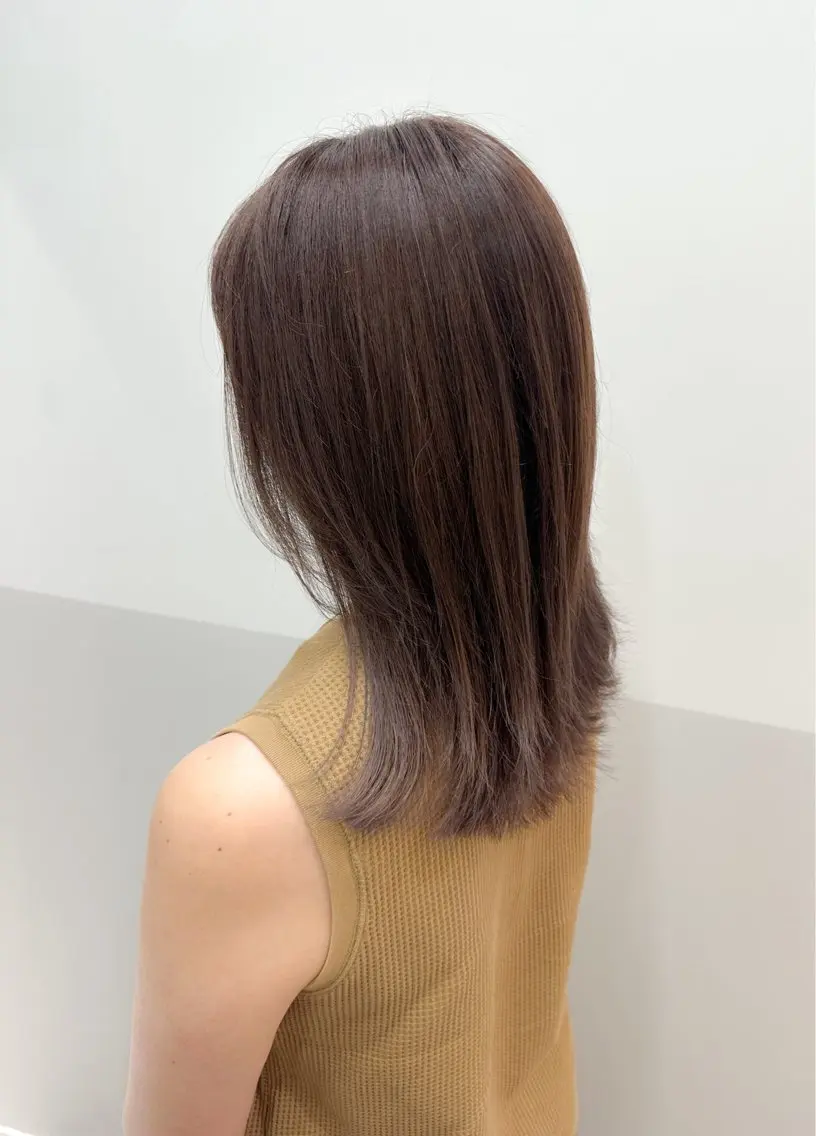 セミロング カット トリートメント カセヤ リョウのヘアスタイル