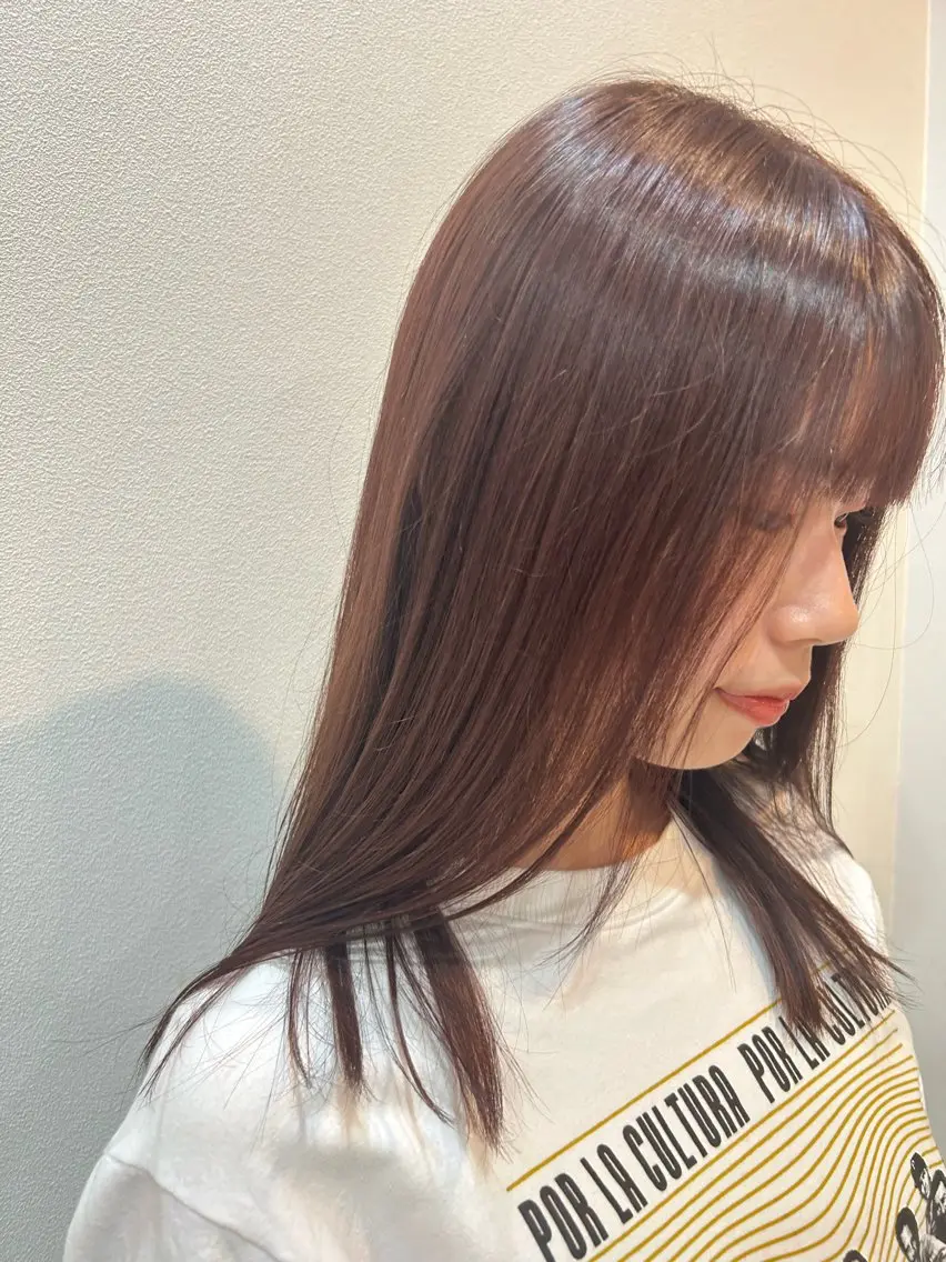 カラー ブリーチ 元永 沙知のヘアスタイル