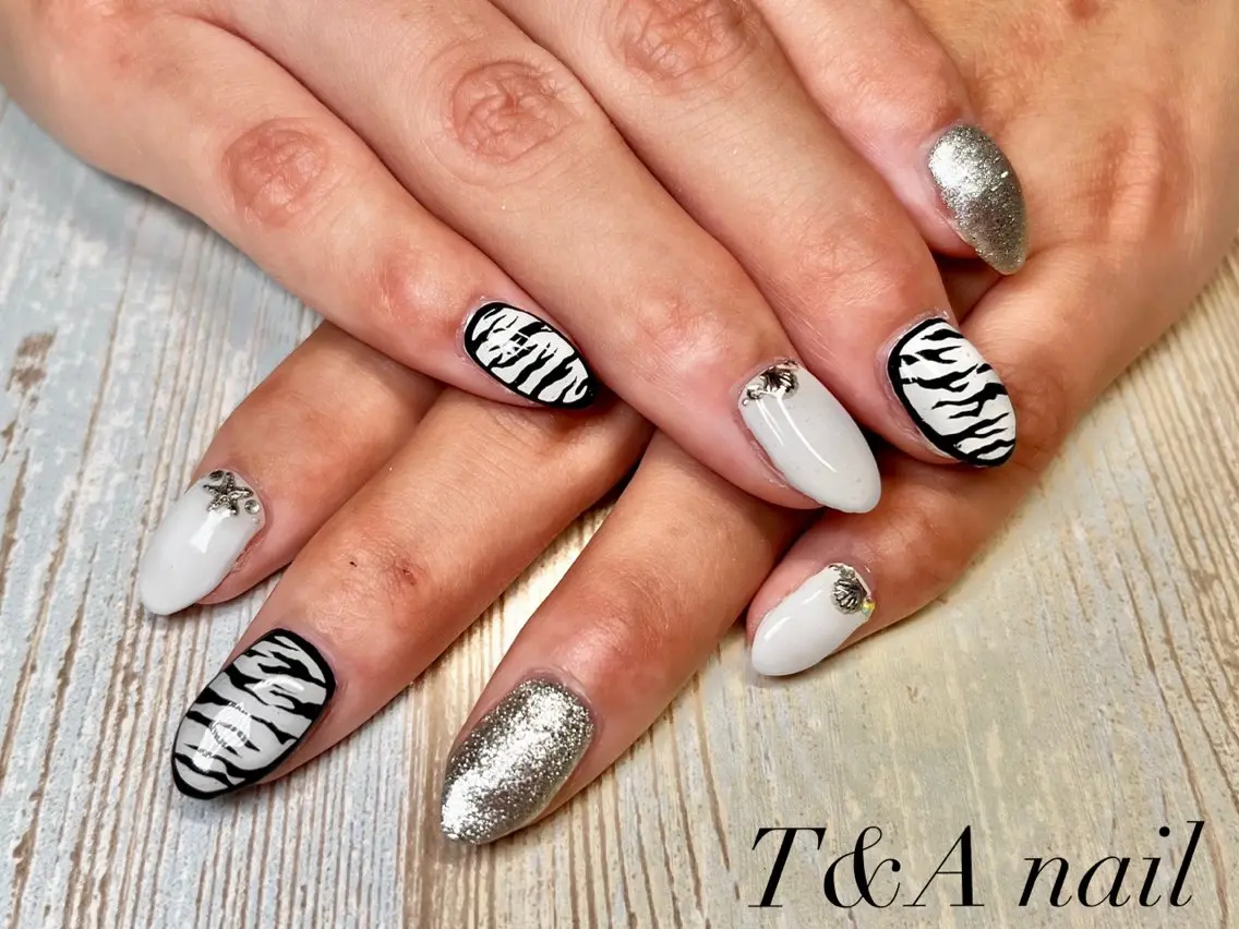 ネイル アニマル柄 長さ出し ジェルネイル スカルプネイル シンプルネイル T&A nailのネイルデザイン