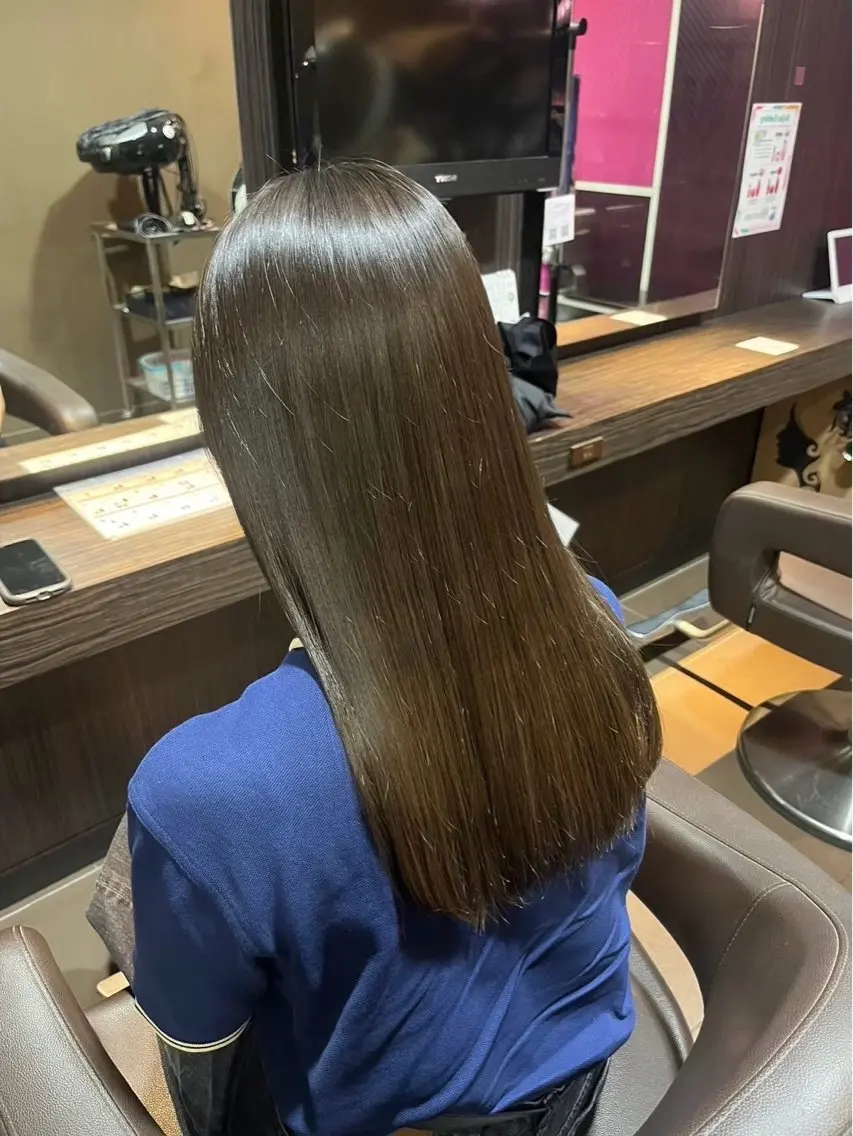 ロング トリートメント 🫧透明感 ×艶🫧 吉田 陽菜のヘアスタイル