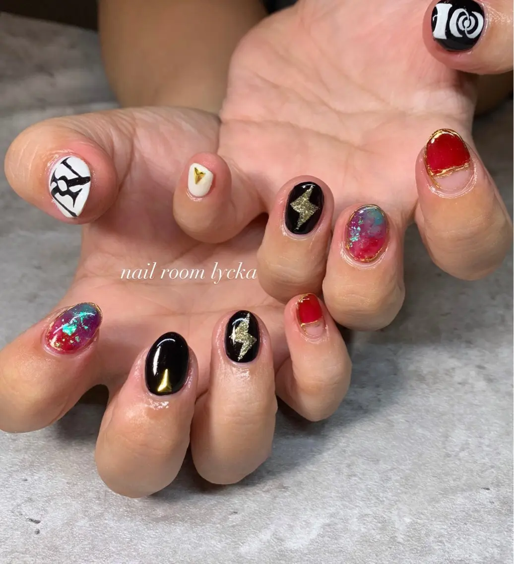 ネイル ネイルルームリッカ 𝐦𝐚𝐲𝐮のネイルデザイン