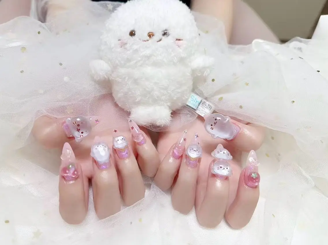 ネイル ジョリ kasumi🌹💅のネイルデザイン