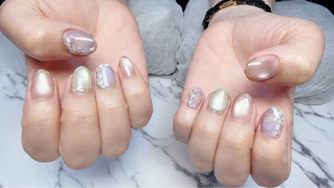 ネイル フラワーネイル マグネットネイル nail salon ily 武蔵新城のネイルデザイン