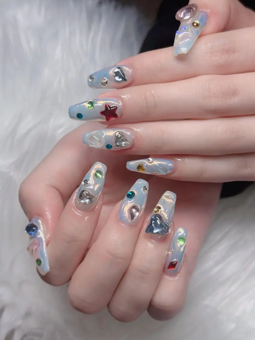 ネイル フレンチネイル ジェルネイル ガラスフレンチ ハロウィン ハート ハンドネイル H.baby Nail Salonのネイルデザイン