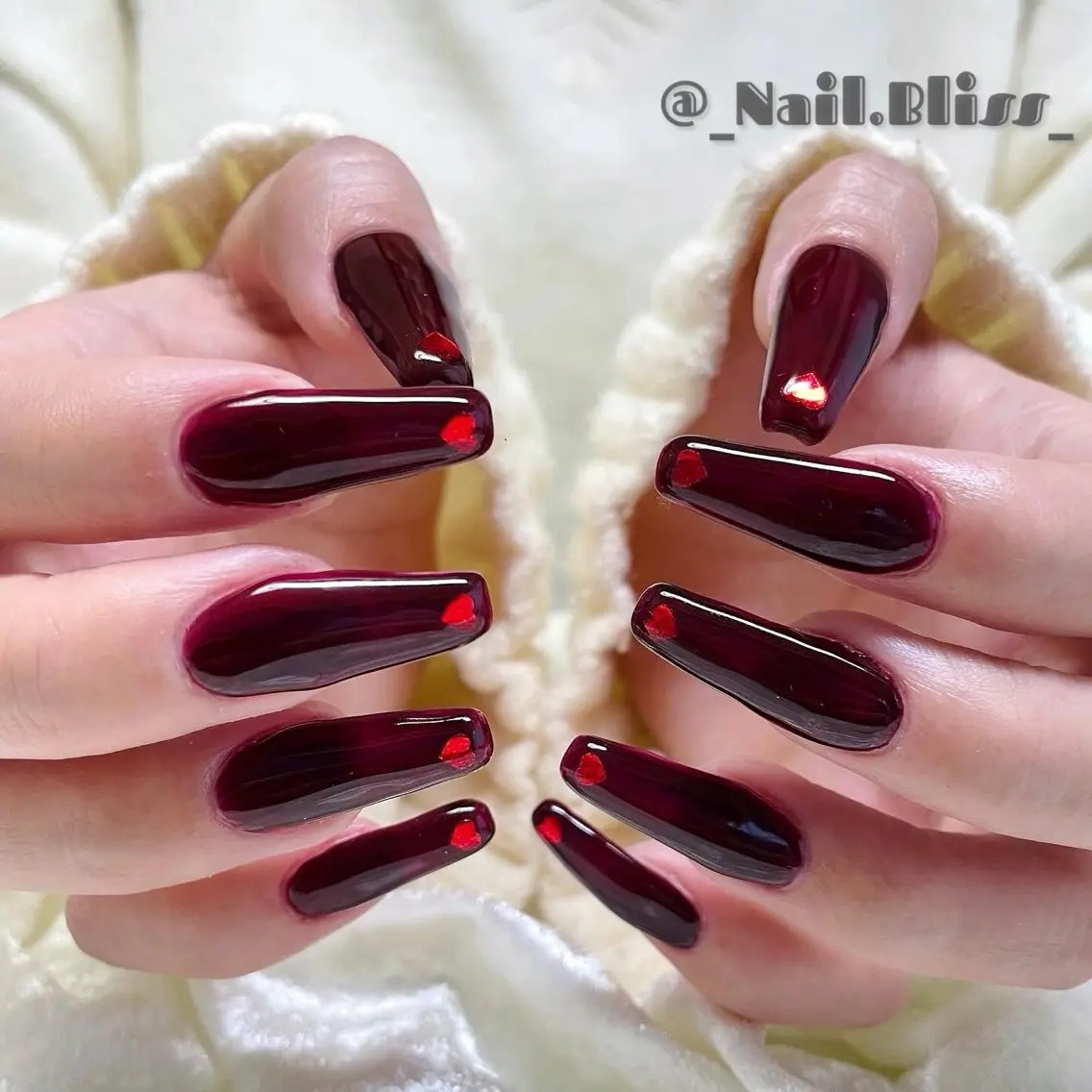ネイル ボルドー 氷ネイル・うるうるネイル 冬ネイル クリスマス ハンドネイル NAIL BLISSのネイルデザイン