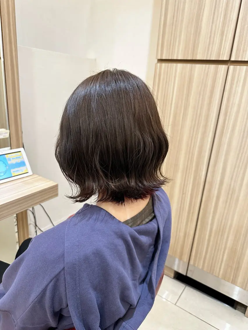 ショート カラー フェザー/波巻き 雫石大夢のヘアスタイル