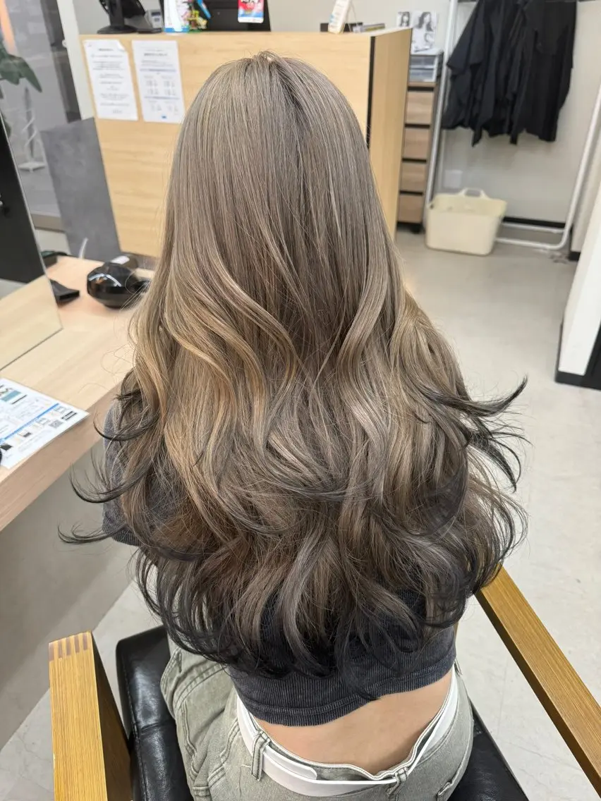 ロング カラー ALEAP owl 平野 宏樹のヘアスタイル