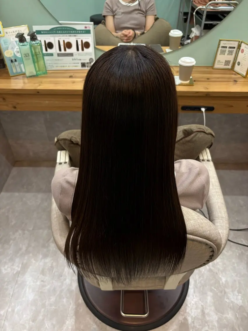 カラー ヘアカラー カラーモデル🦕/ 彩羽🫧🪽のヘアスタイル