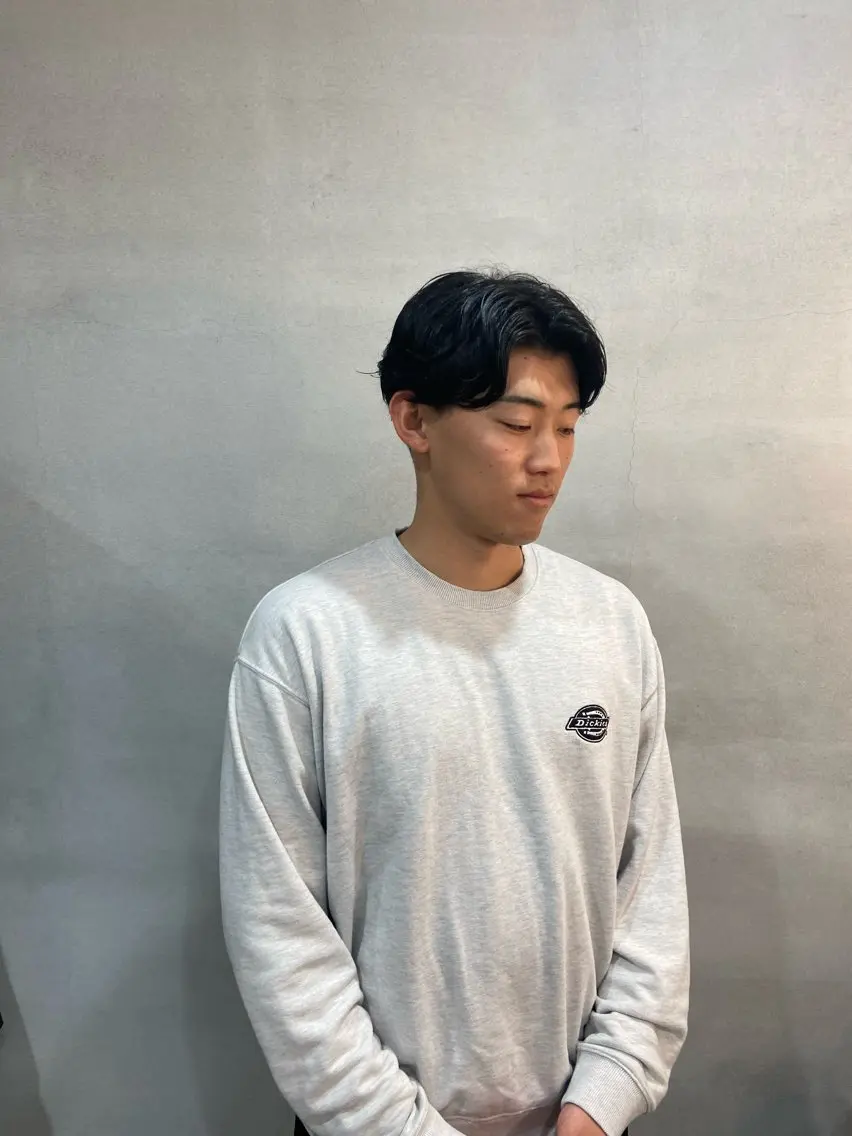 ショート メンズ センターパート ルプラボウ 沖  大雅のヘアスタイル