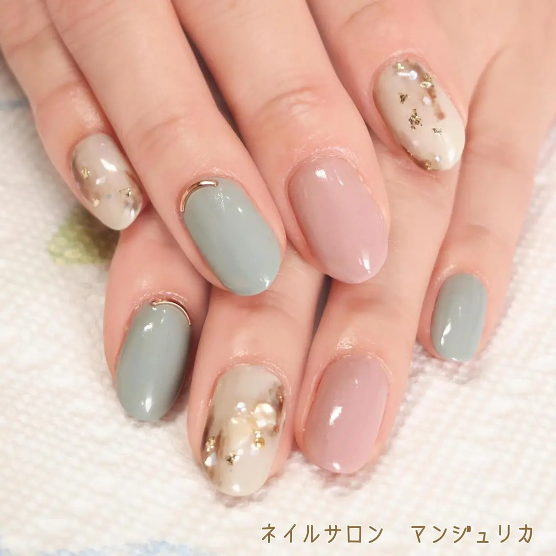 ネイル アートネイル ジェルネイル 山田 麻衣のネイルデザイン