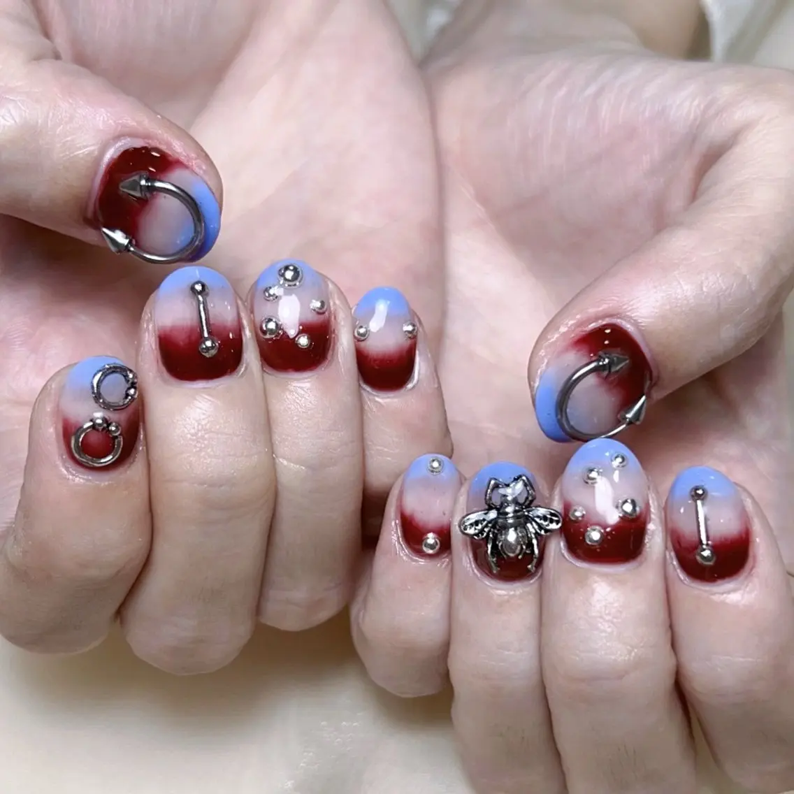 ネイル アートネイル オーロラネイル ガーリー キラキラネイル 韓国ネイル ハンドネイル Nail salon 木にいるのネイルデザイン