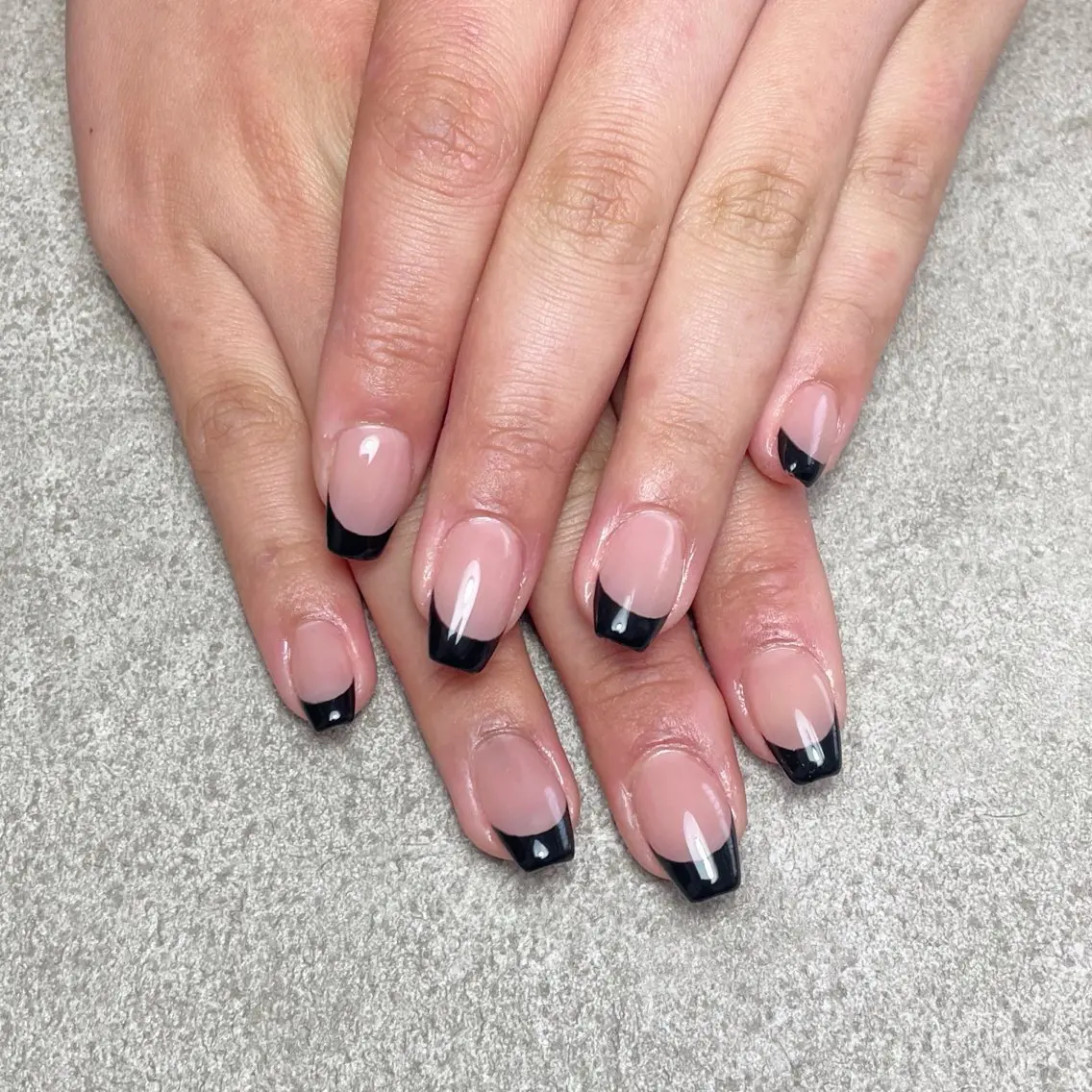 ネイル 長さ出し ハンドネイル nailroom DIASOMNIAのネイルデザイン