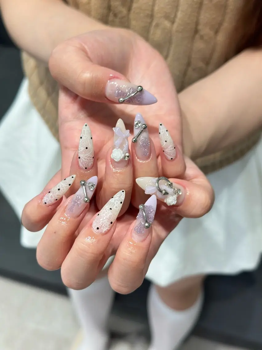 ネイル チークネイル ドット フレンチネイル グラデーション ハート ハンドネイル ハンドケア Eli Muse 新宿ネイルのネイルデザイン