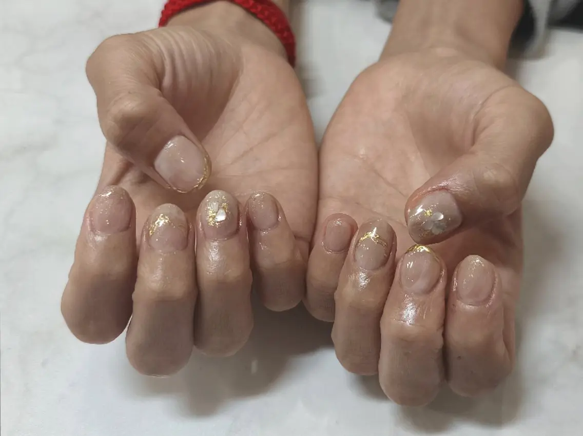ネイル ニュアンスネイル ハンドネイル salon Noirのネイルデザイン