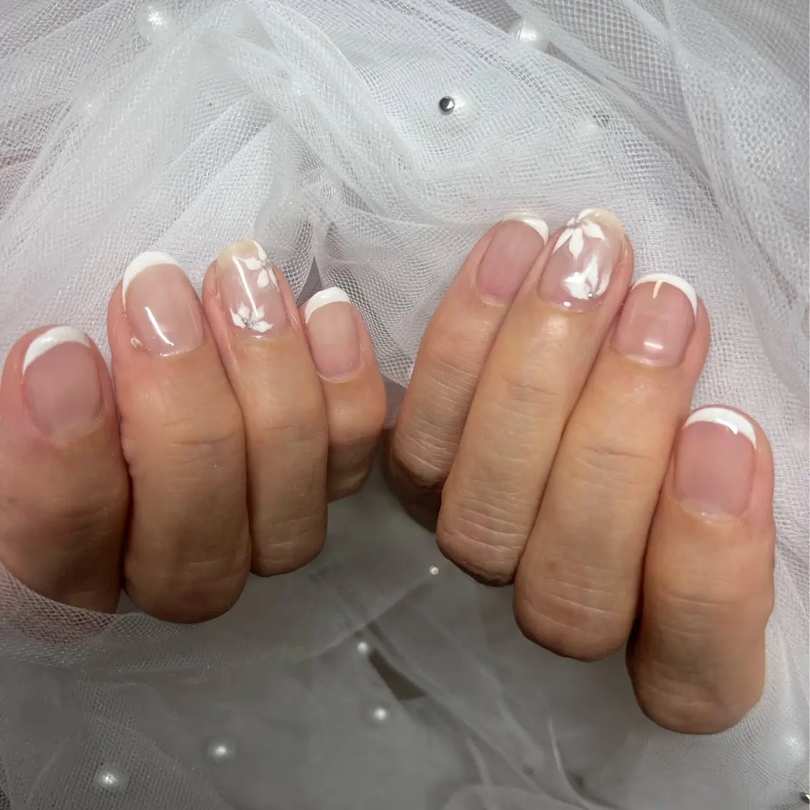 ネイル 斧田 莉穂のネイルデザイン
