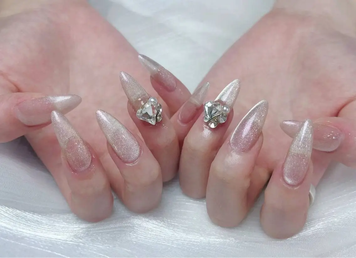 ネイル ハンドネイル Ann- NailQueensのネイルデザイン