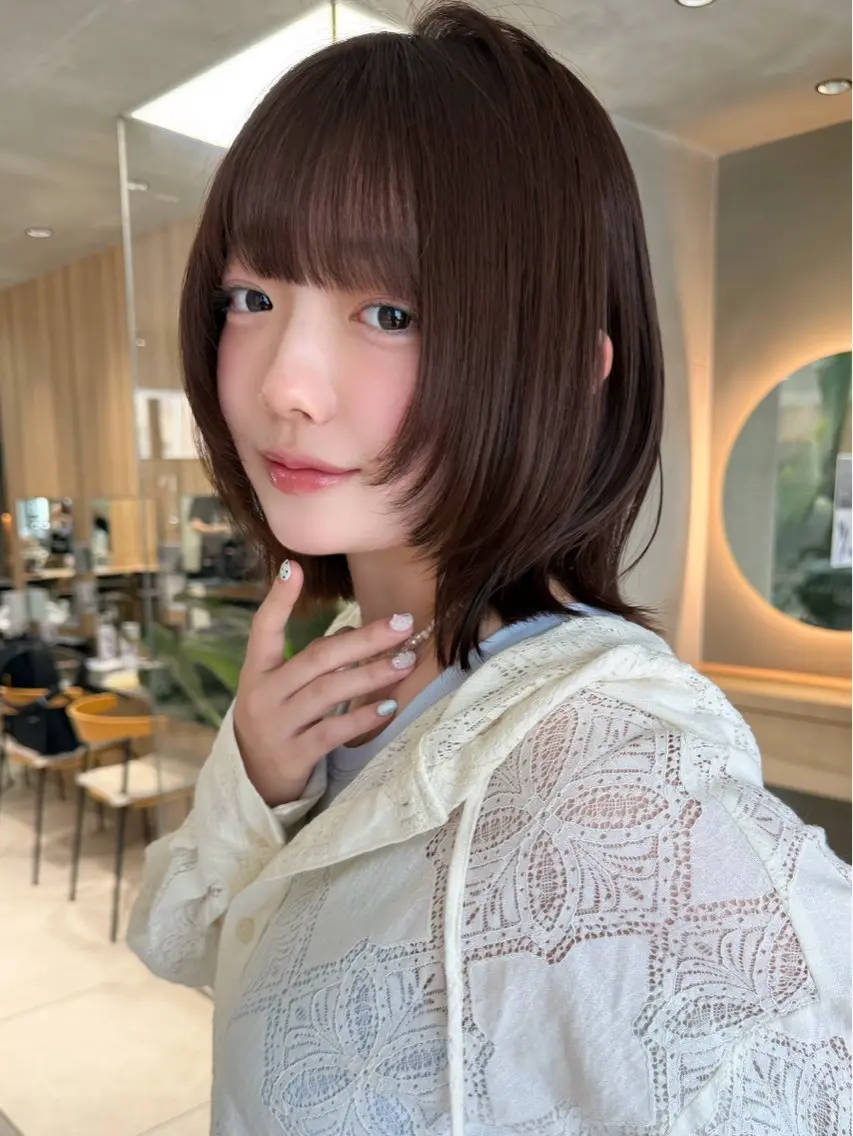 ミディアム カラー ボブレイヤー ブラウンカラー チョコレートブラウン ボブ 顔周りカット カット ヘアカラー トリートメント 結莉/ボブ/ 縮毛矯正のヘアスタイル
