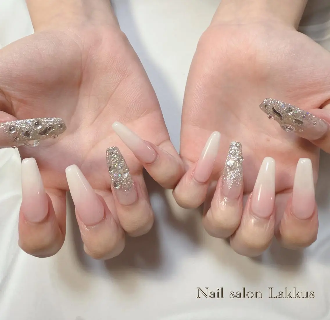 ネイル ロングネイル ネイルチップ Lakkus T－CHIのネイルデザイン