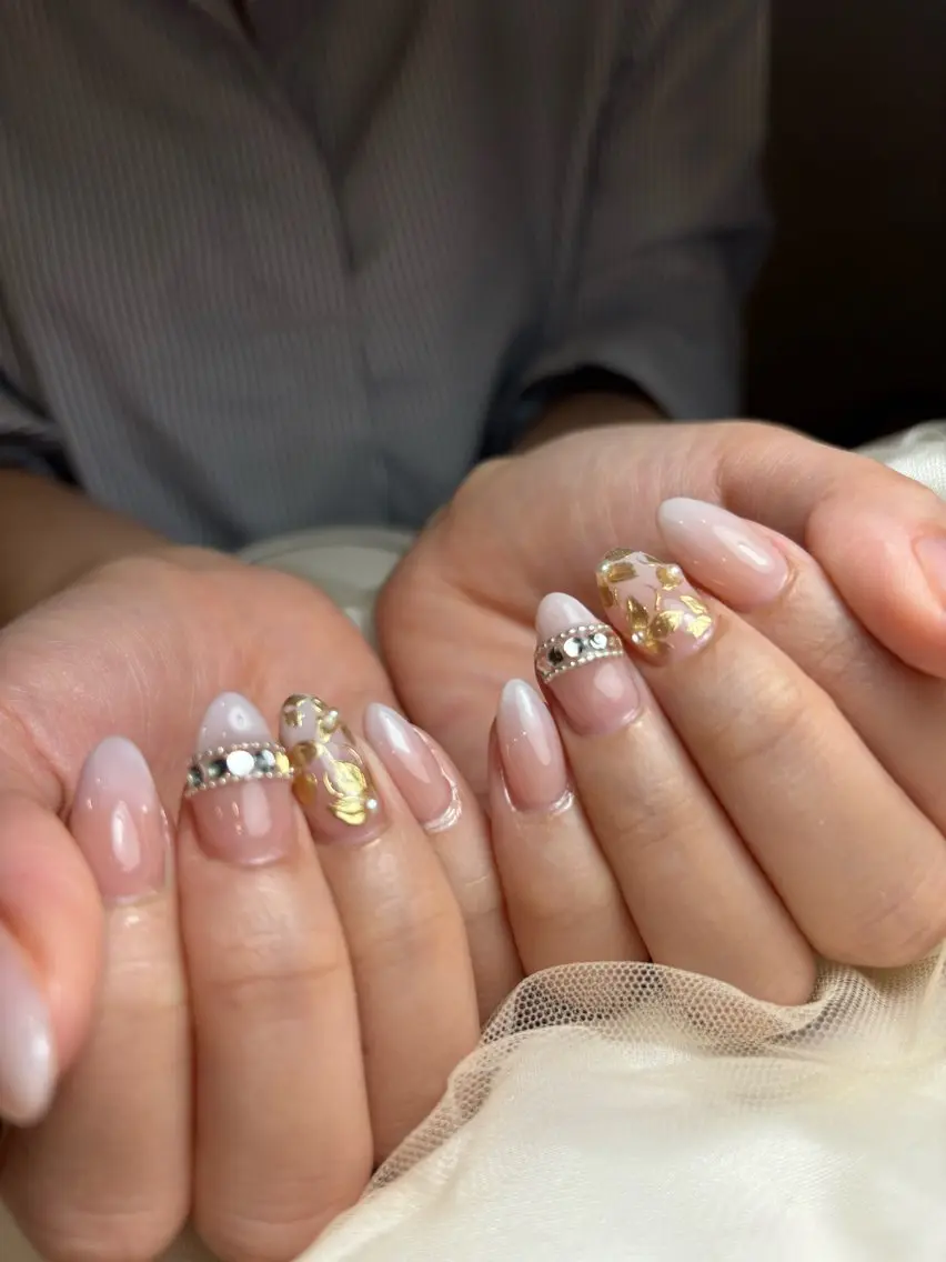ネイル ハンドネイル フットネイル Nailroom tinoのネイルデザイン