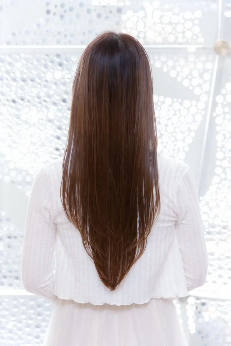 セミロング カット 縮毛矯正 トリートメント 松田 響のヘアスタイル