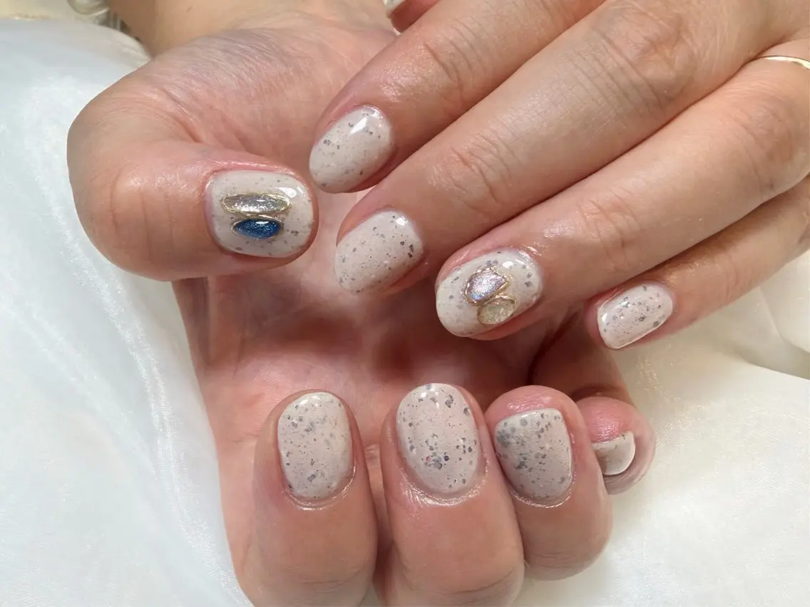 ネイル ワンカラーネイル ホワイト Ouna NAIL haruのネイルデザイン