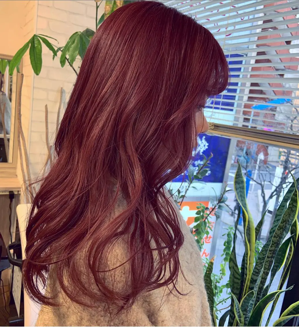 ロング カラー ラベンダーカラー ラベンダーピンク ピンクカラー 韓国✖️網紅🖤 パーマYURIYAのヘアスタイル