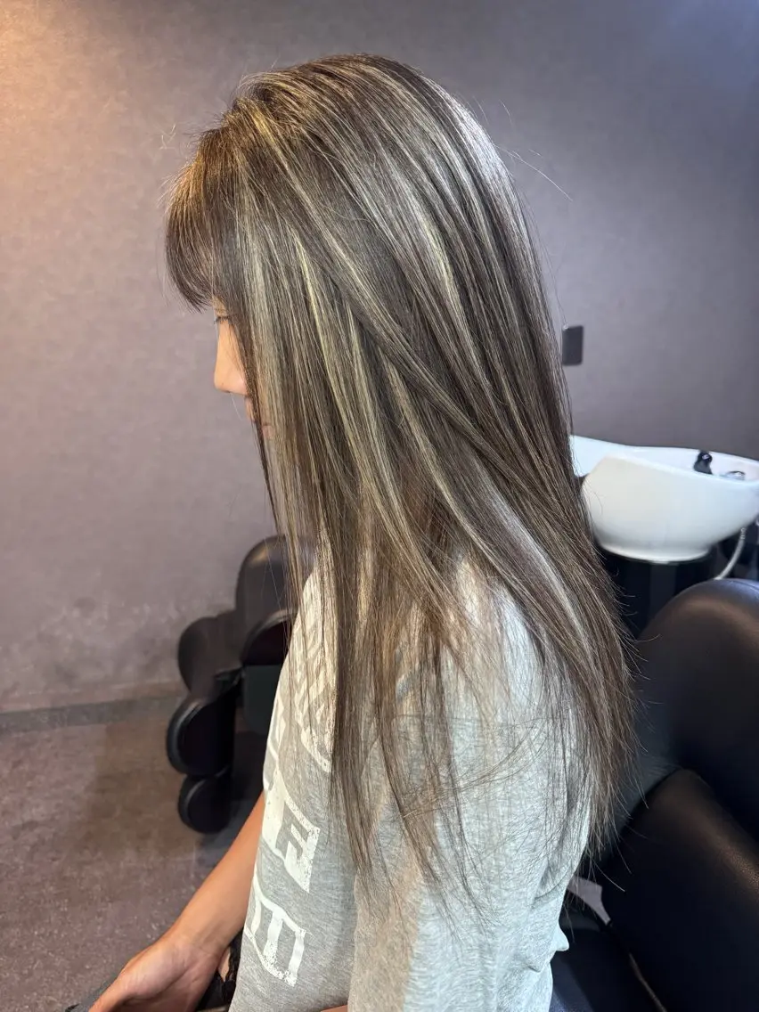 ロング カラー ヘアカラー Tsuyoki .のヘアスタイル