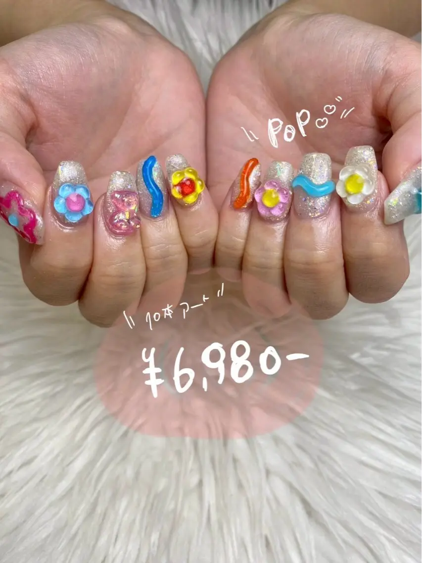 ネイル ハンドネイル フットネイル emma.nail kanakoのネイルデザイン