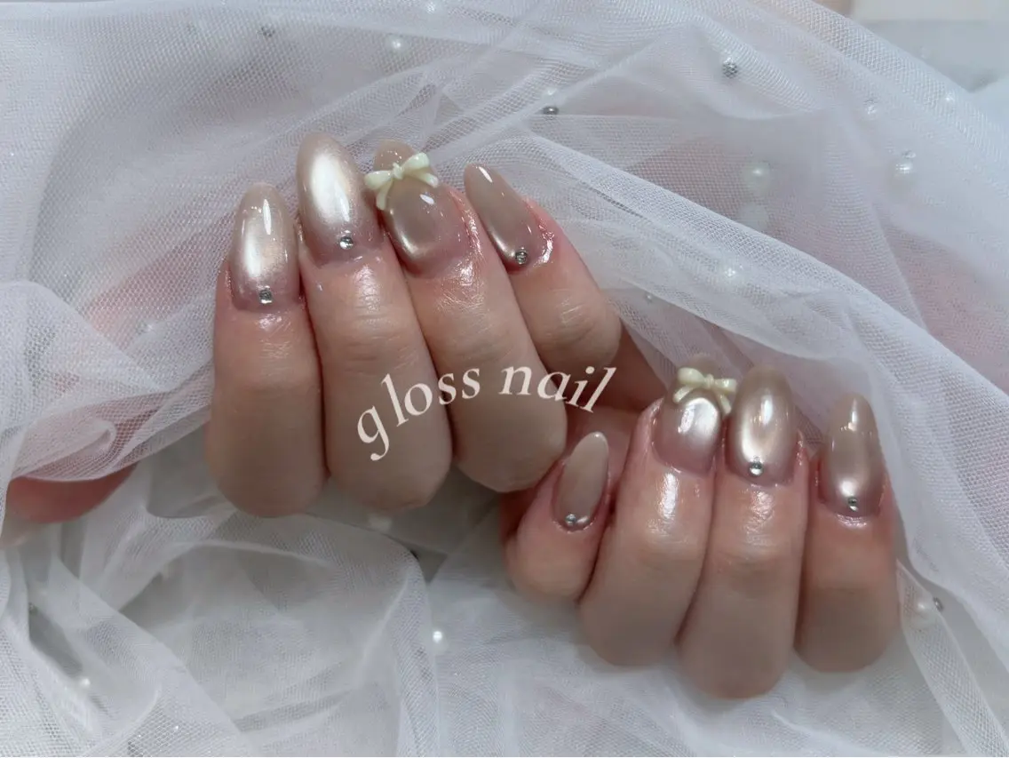 ネイル テンニン💞 gloss nailのネイルデザイン