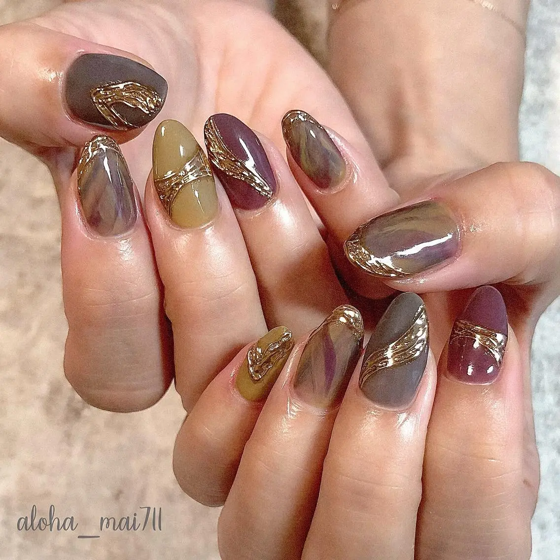 ネイル アートネイル ゴールド Home salon M nailのネイルデザイン