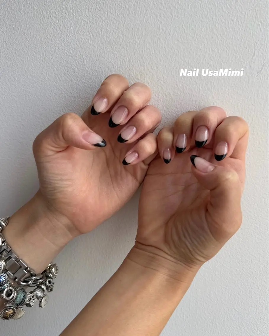 ネイル フレンチネイル 本町ネイルNail UsaMimiのネイルデザイン