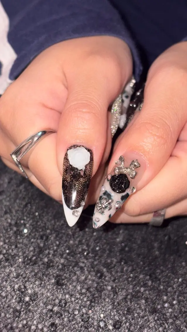 ネイル ハンドネイル 🐬Cxxu° Nail✝️のネイルデザイン