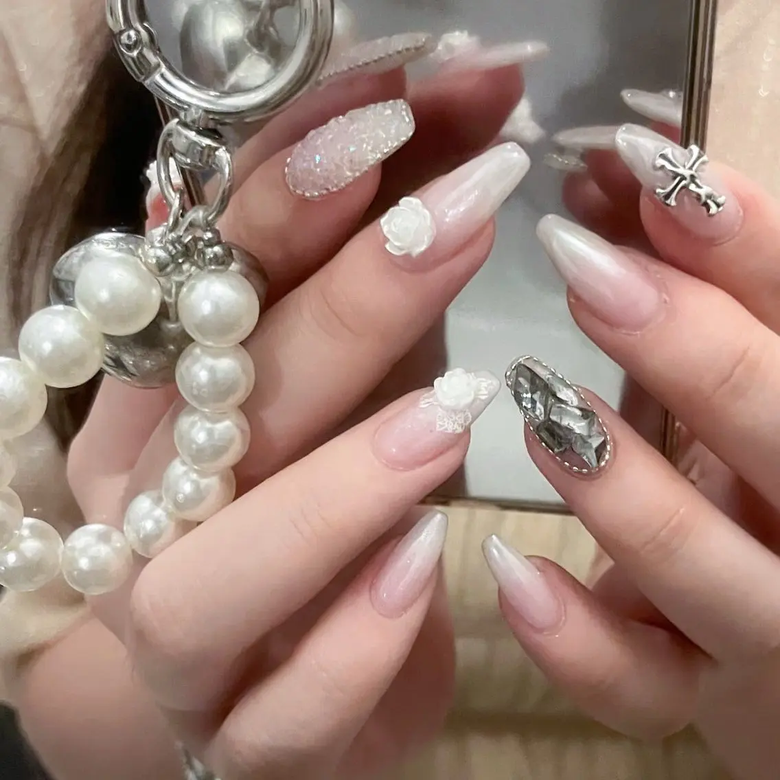 ネイル ハンドネイル m.wish Hinaのネイルデザイン